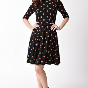 Unique Vintage black and orange pumpkin patch Stephanie flare dress. 🎃